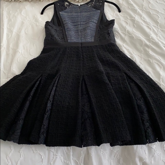 Rebecca Taylor tweed and lace dress - Picture 4 of 4